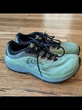 Topo Athletic - Women's Pursuit Trail Running Shoes